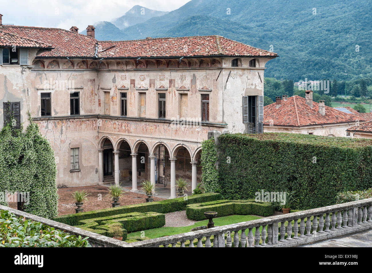 Villa Cicogna Mozzoni, Bisuschio, Lombardy, northern Italy. A 16c villa and gardens near Lake Como Stock Photo