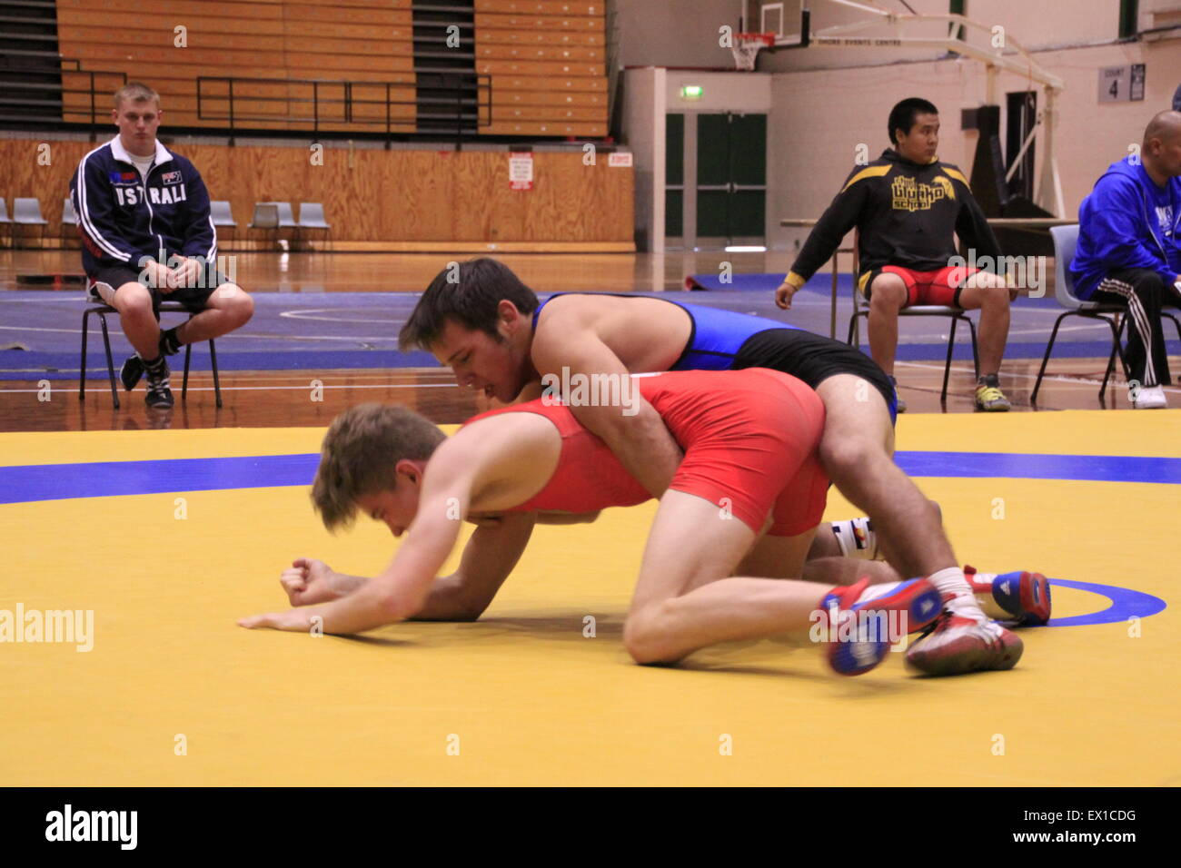 Old men wrestling amateur hires stock photography and images Alamy