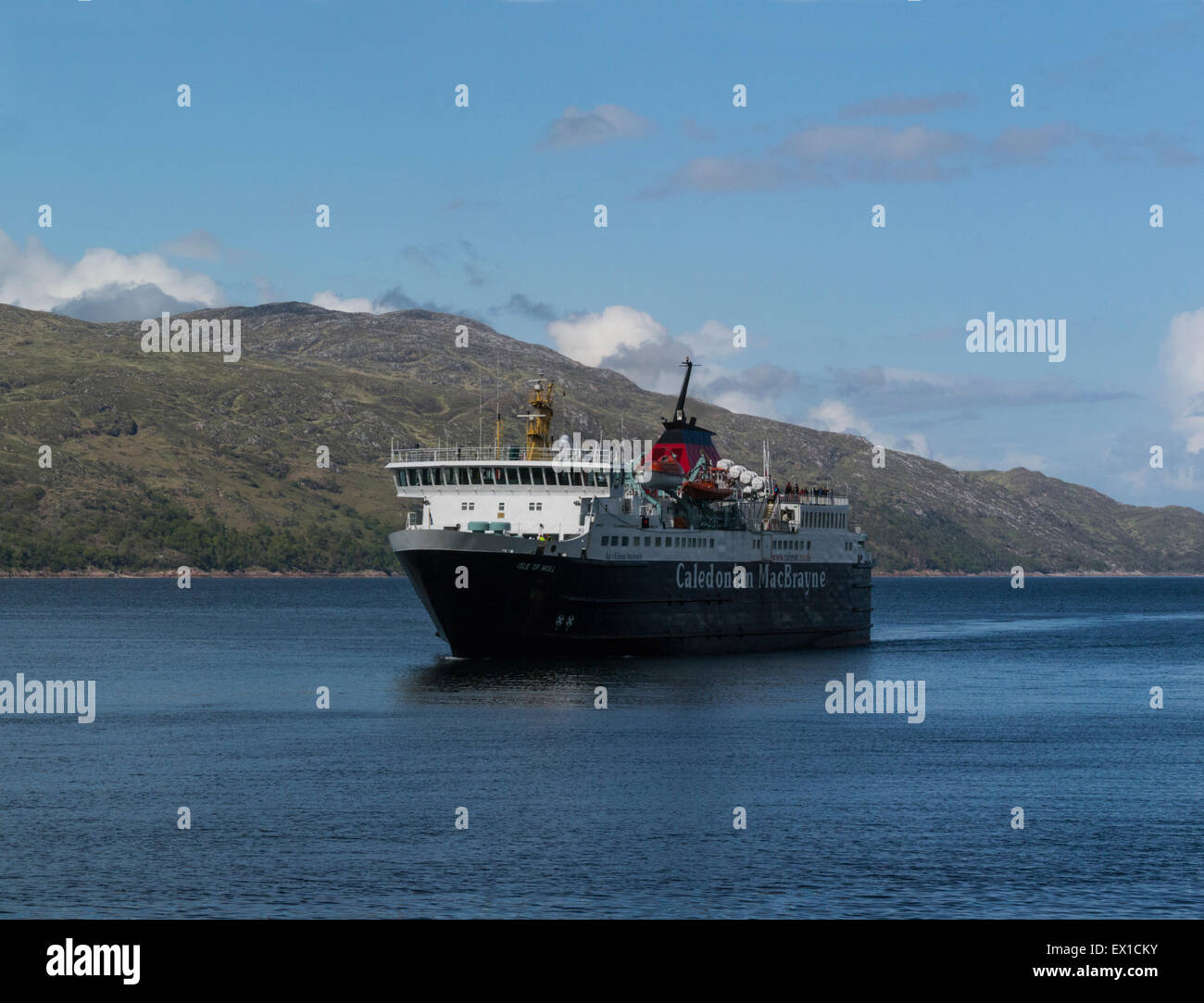 Ferry from oban hires stock photography and images Alamy