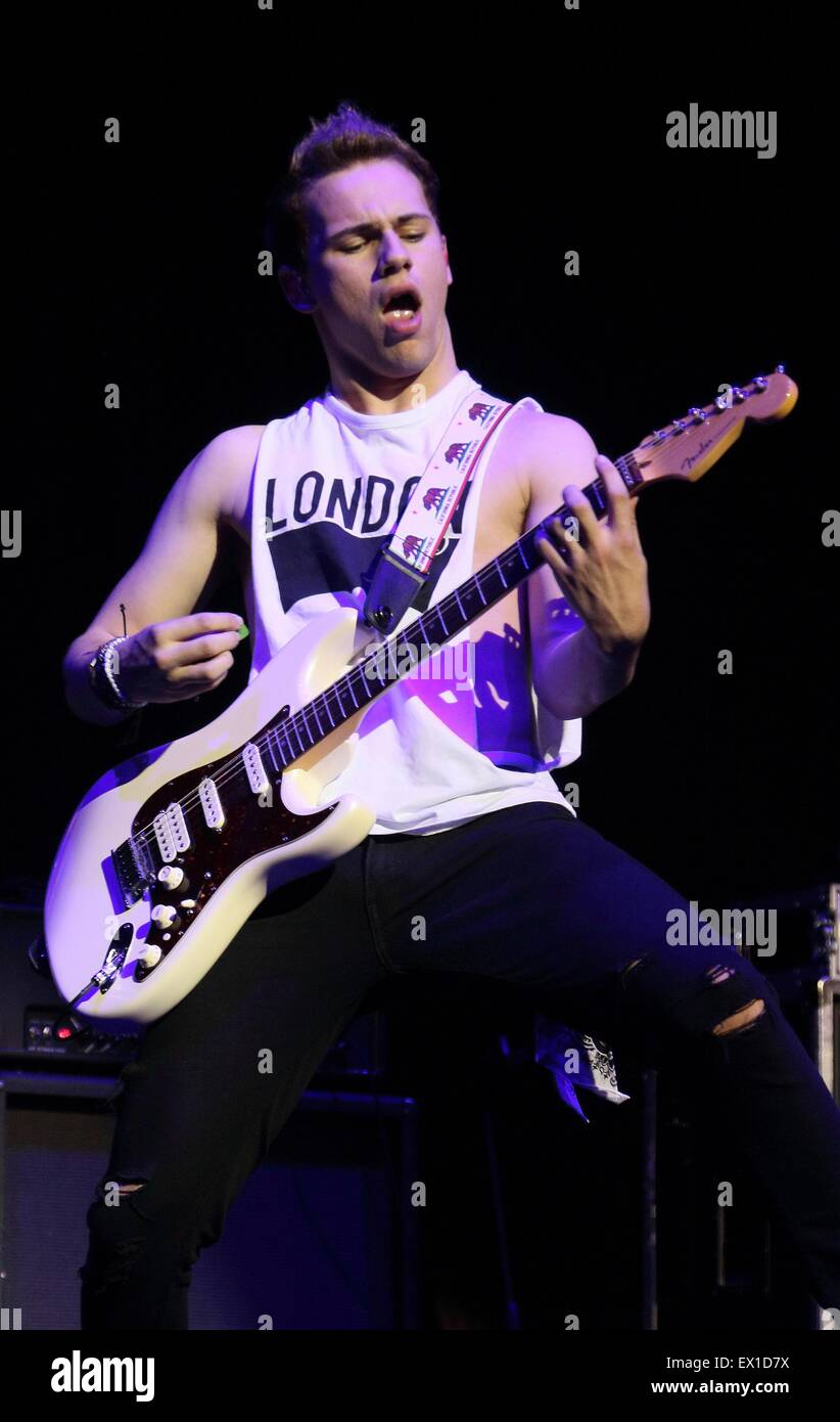 The Tide O2 The Tide perform at London's O2 Arena Featuring: The Tide Where: London ...