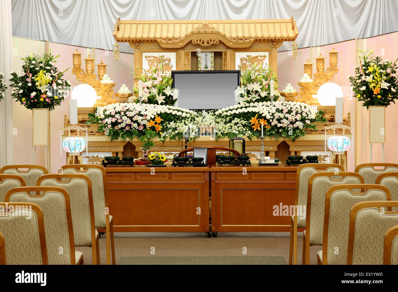 Buddhist Funeral Japan Stock Photos & Buddhist Funeral Japan Stock