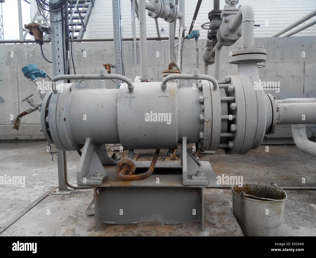 Oil refinery. Equipment for primary oil refining Stock Photo - Alamy