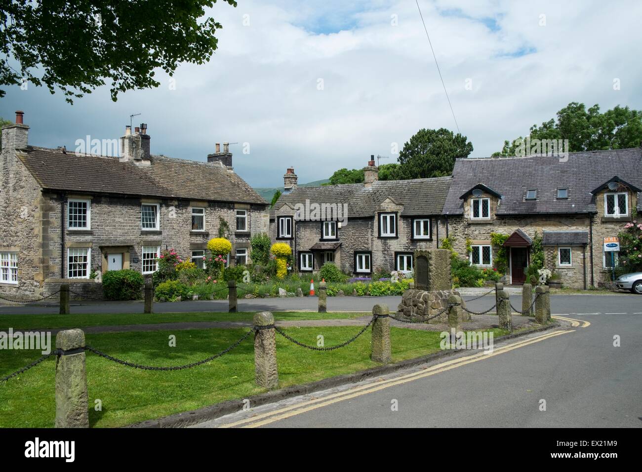 Cottages at Castleton. peak district national park Derbyshire England Stock Photo