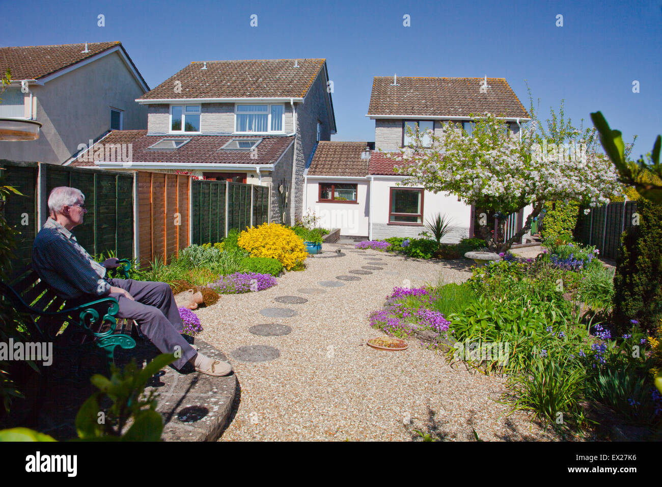 Old man garden fence hi-res stock photography and images - Alamy