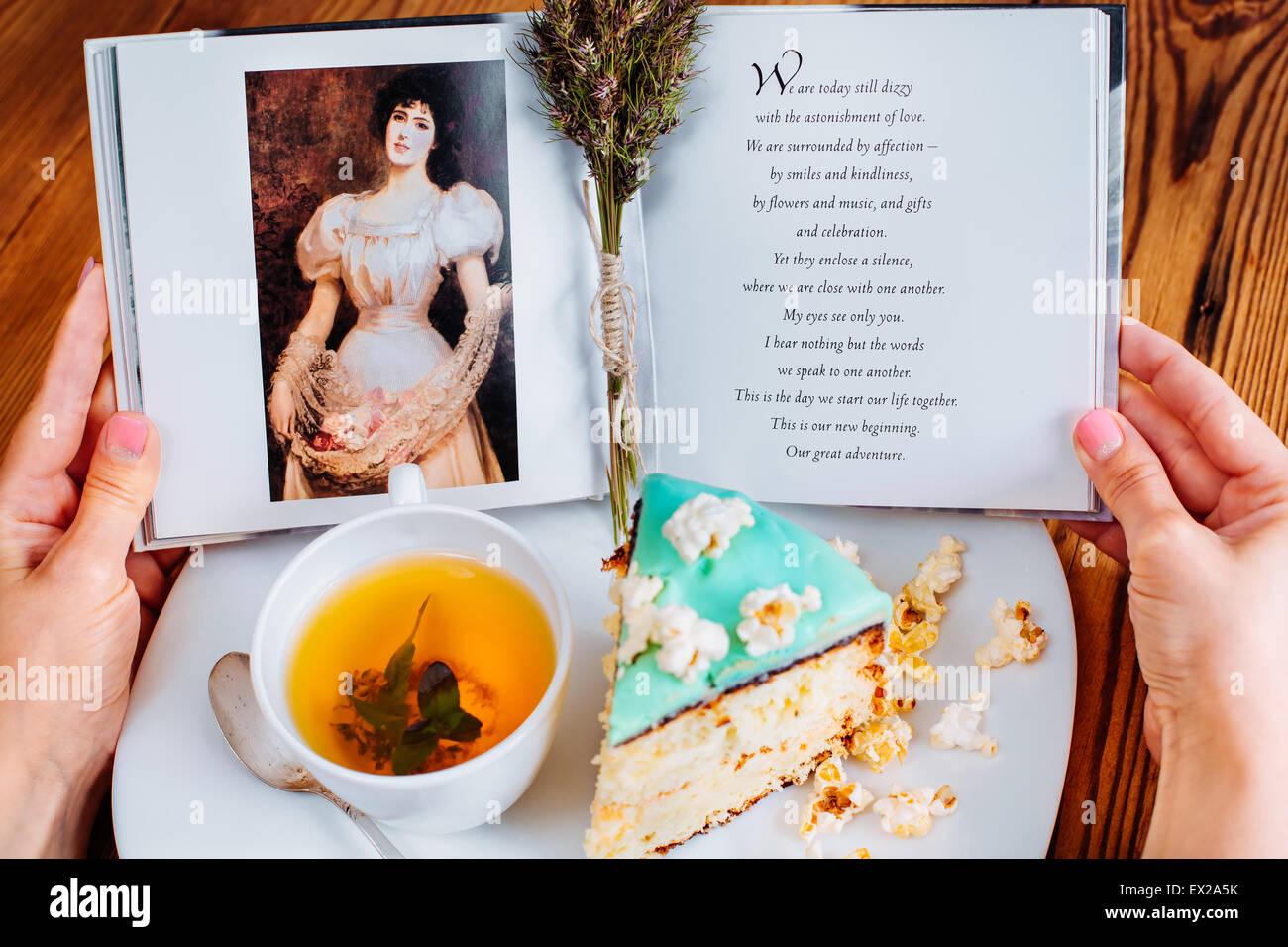 Therapeutic reading hi-res stock photography and images - Alamy