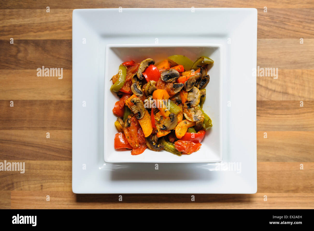 Tomatoes peppers onions hires stock photography and images Alamy