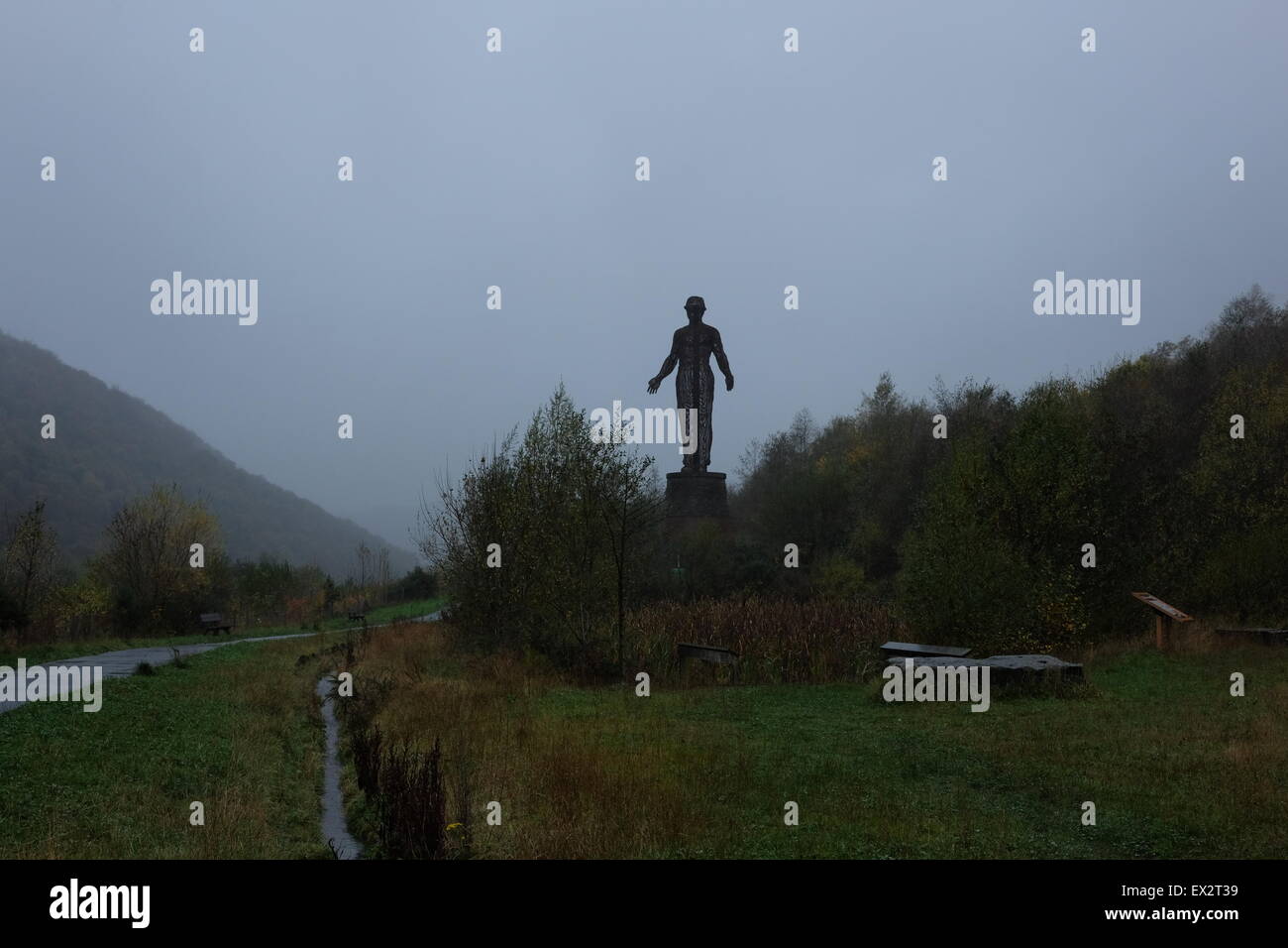 Monument at the site of the former Six Bells Colliery in Abertillery, south Wales Stock Photo