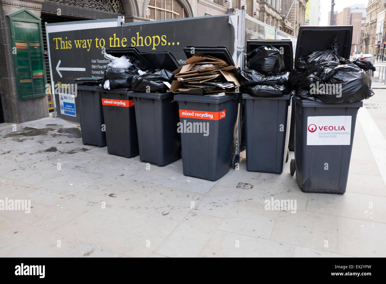 Commercial Waste Bins Refuse Containers Overflowing Stock Photo Alamy
