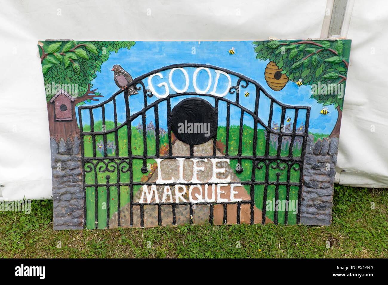 Good Life Marquee Sign Gate Bird Art Goodlife Stock Photo