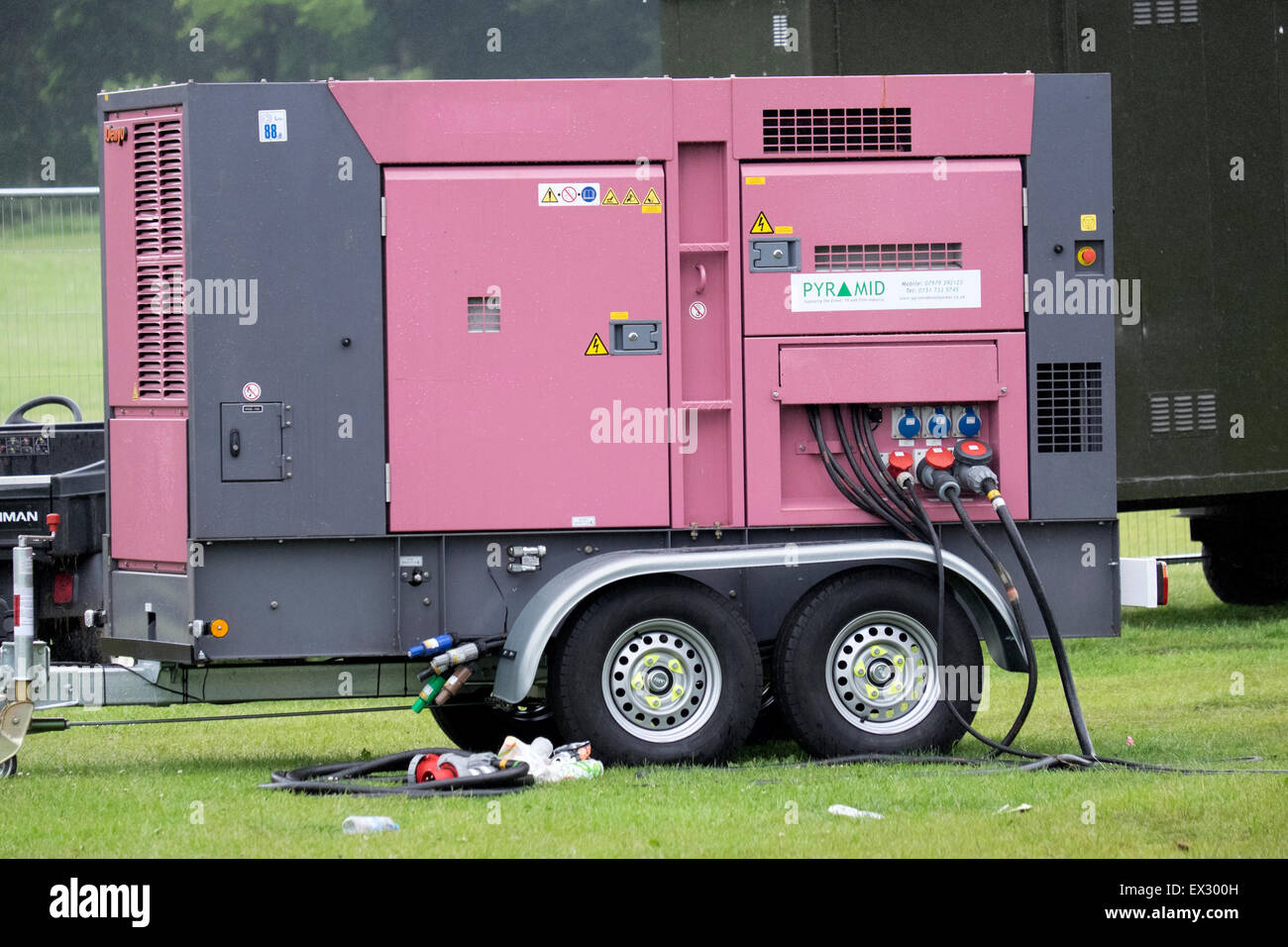 Temporary Power Electricity Generator Emergency Stock Photo Alamy