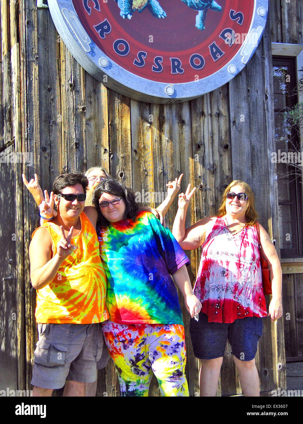 Chicago, Illinois, USA. 05th July, 2015. Grateful dead fans attend concert broadcast at the Crossroads Terrapin in San Rafael California for last broadcast. Credit:  Bob Kreisel/Alamy Live News Stock Photo