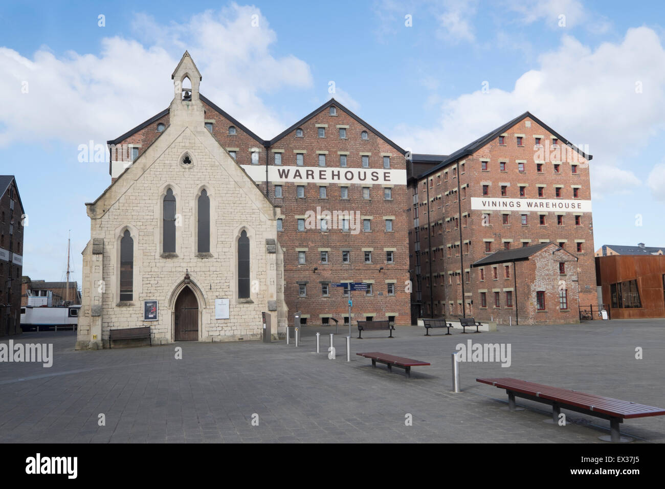 Mariners' Chapel at the Victoria basin in Gloucester docks Stock Photo Alamy
