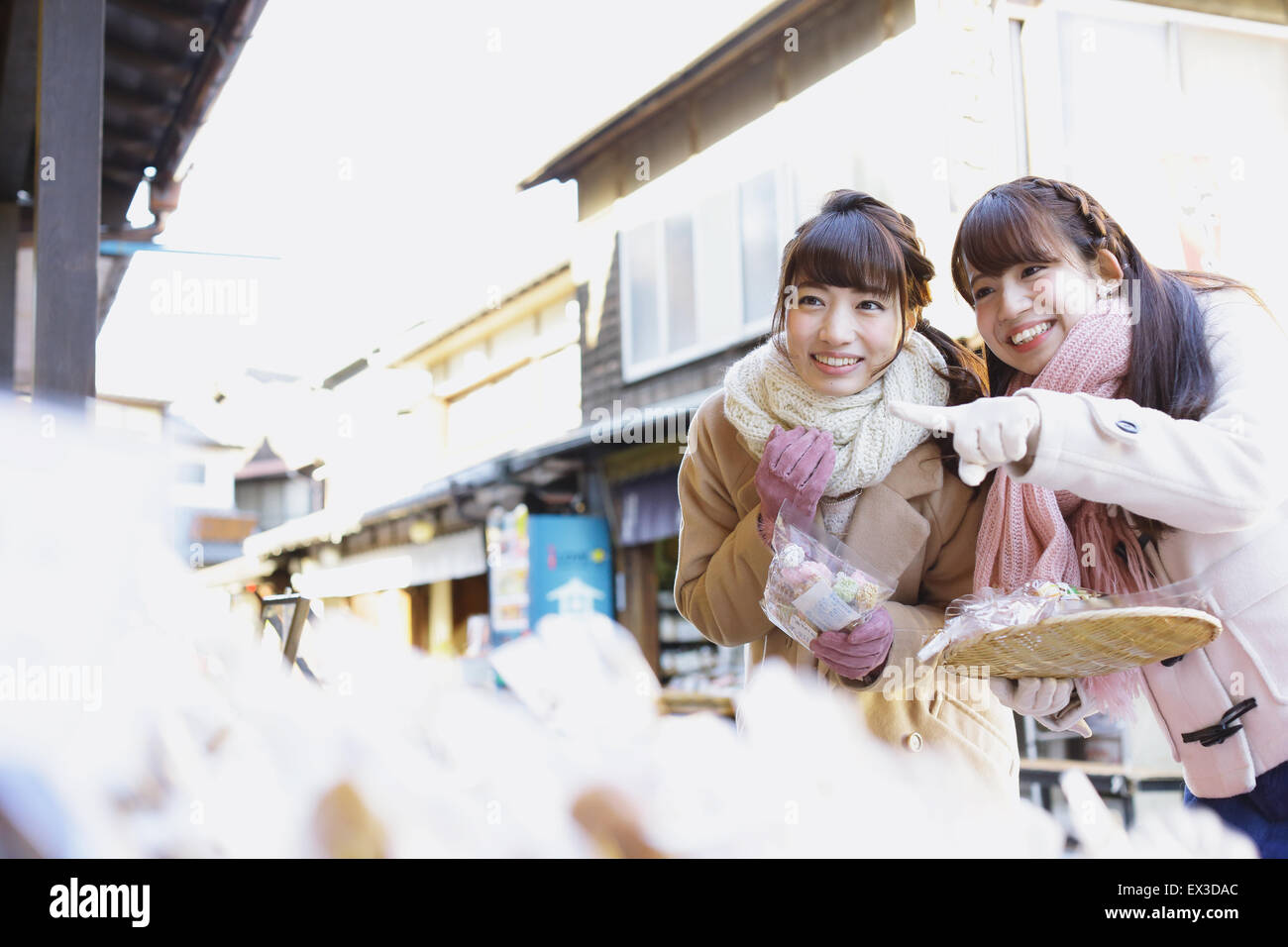 Beautiful japanese women hi-res stock photography and images - Alamy