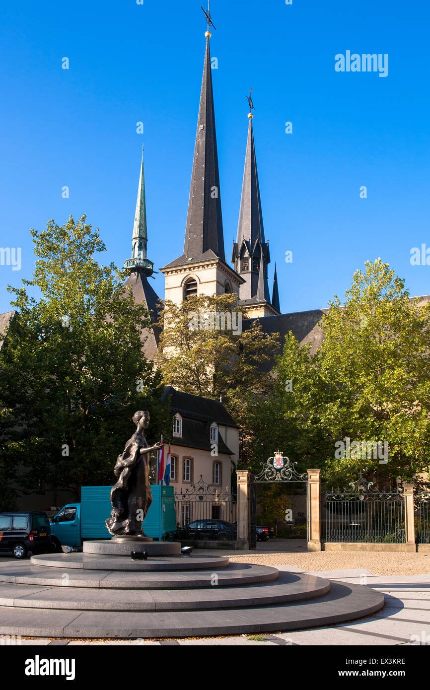 LUX, Luxembourg, city of Luxembourg, cathedral Notre Dame and the Grand Duchess Charlotte monument at the Clairefontaine square. Stock Photo