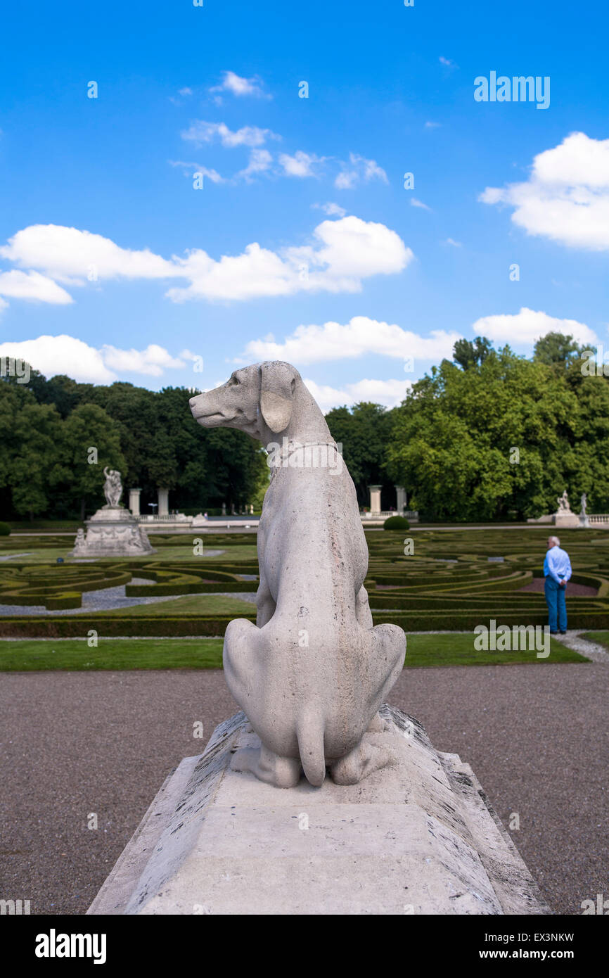 Europe, Germany, North Rhine-Westphalia, statue of a dog in the grounds of castle Nordkirchen in the district of Coesfeld, this  Stock Photo