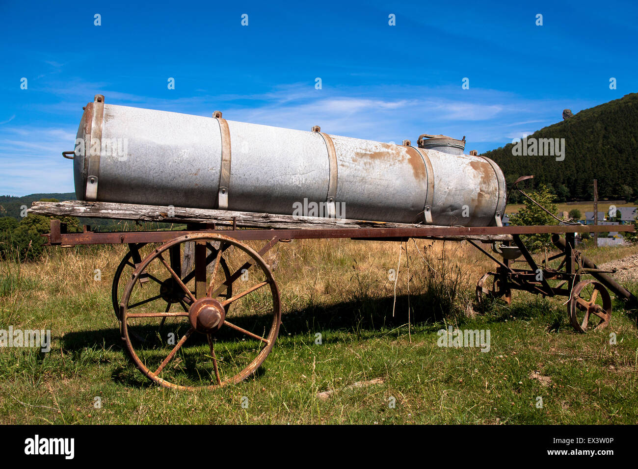 DEU, Germany, North Rhine-Westphalia, Olsberg in the low mountain range of the Sauerland south of the Ruhr area, old cart with w Stock Photo