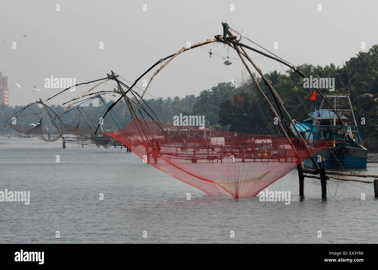 Chinese fishing nets (Cheena vala Stock Photo Alamy