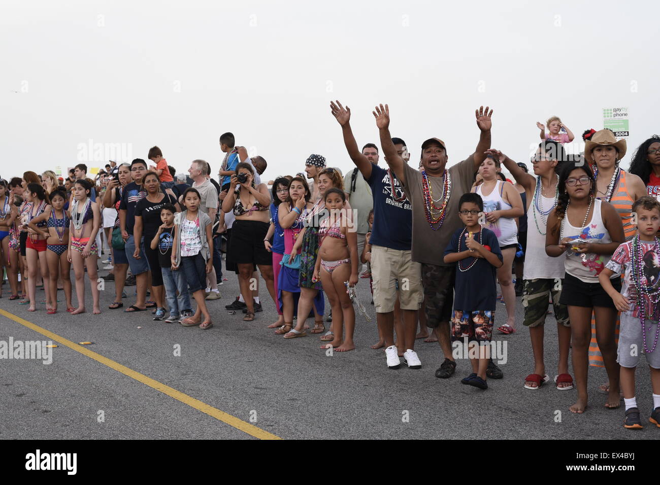 Crowd at parade in Galveston, Texas on 4th of July Stock Photo Alamy