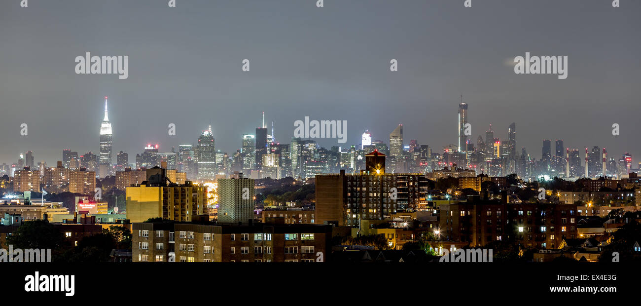 The view of Manhattan skyline at night from Queens, New York Stock Photo -  Alamy