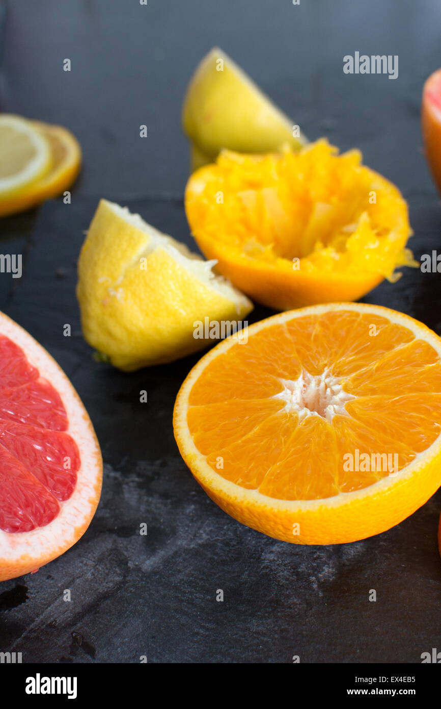 Citrus fruits slice hi-res stock photography and images - Alamy