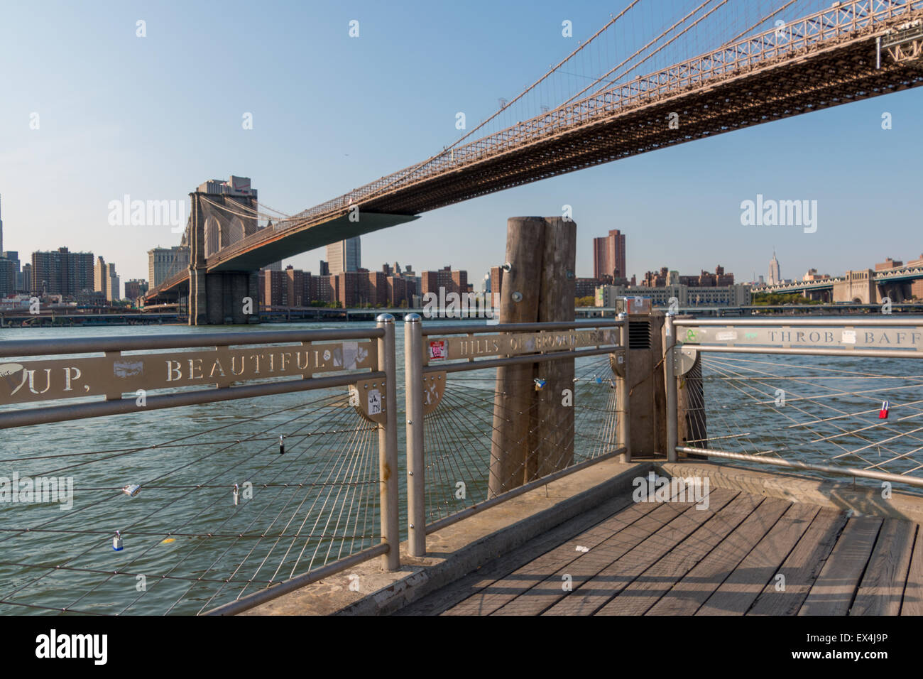 A view of Brooklyn bridge as seen from Brooklyn Bridge Park Stock Photo