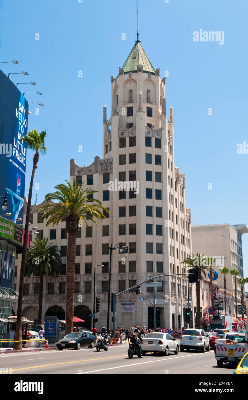 The thirteen story First National Bank Building at 6777 Hollywood Blvd, Los Angeles, California by architects Meyer & Holler Stock Photo