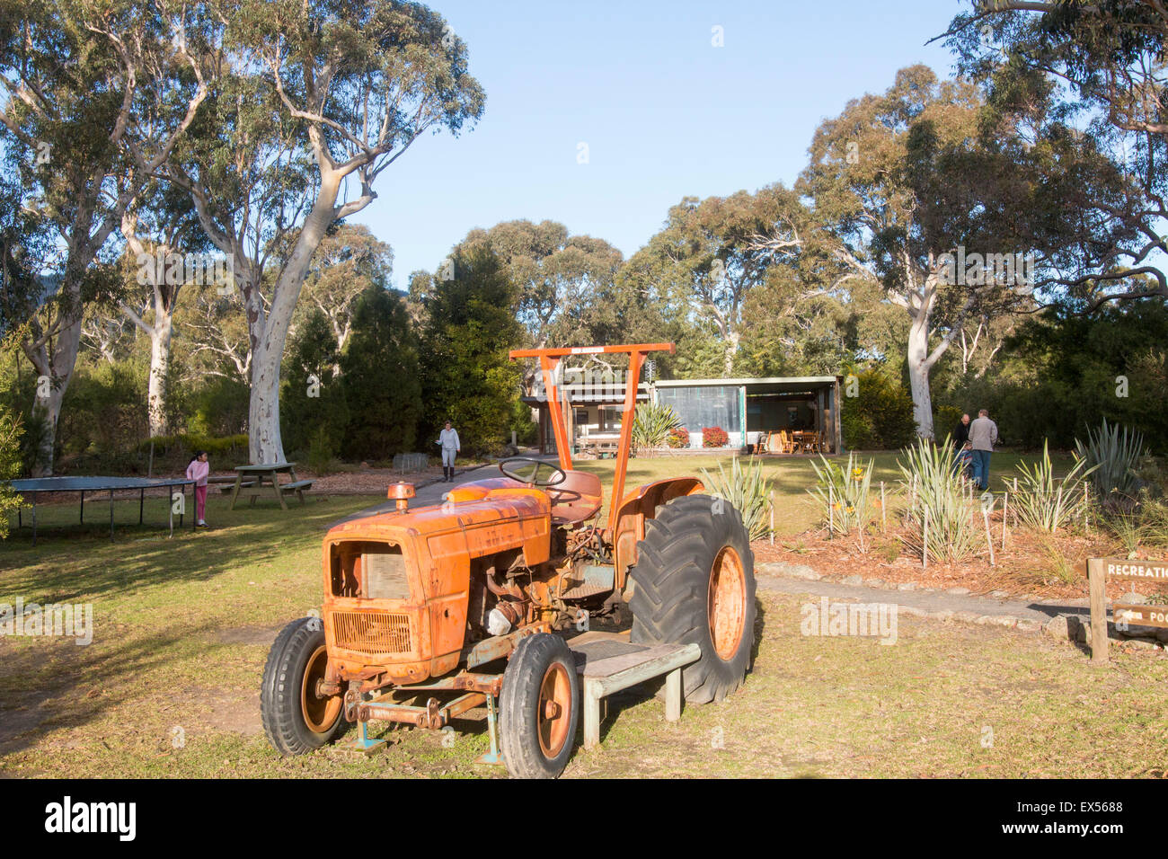 Farm Stay Holidays At Banksia Park Cottages In Kangaroo Valley New