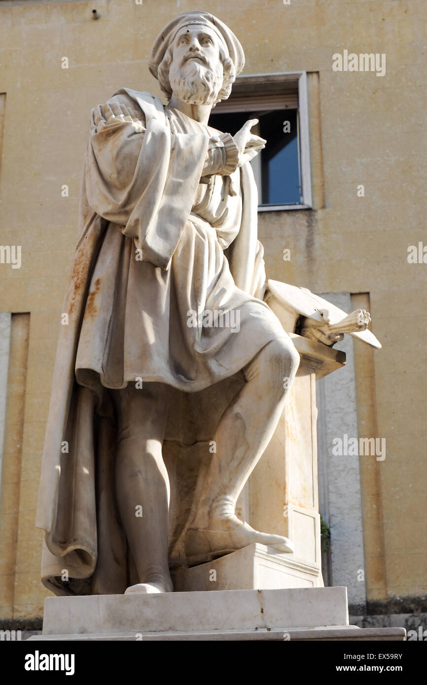 Statue of Girolamo Francesco Maria Mazzola, Parmigianino, in Piazza della Steccata, Parma. Stock Photo