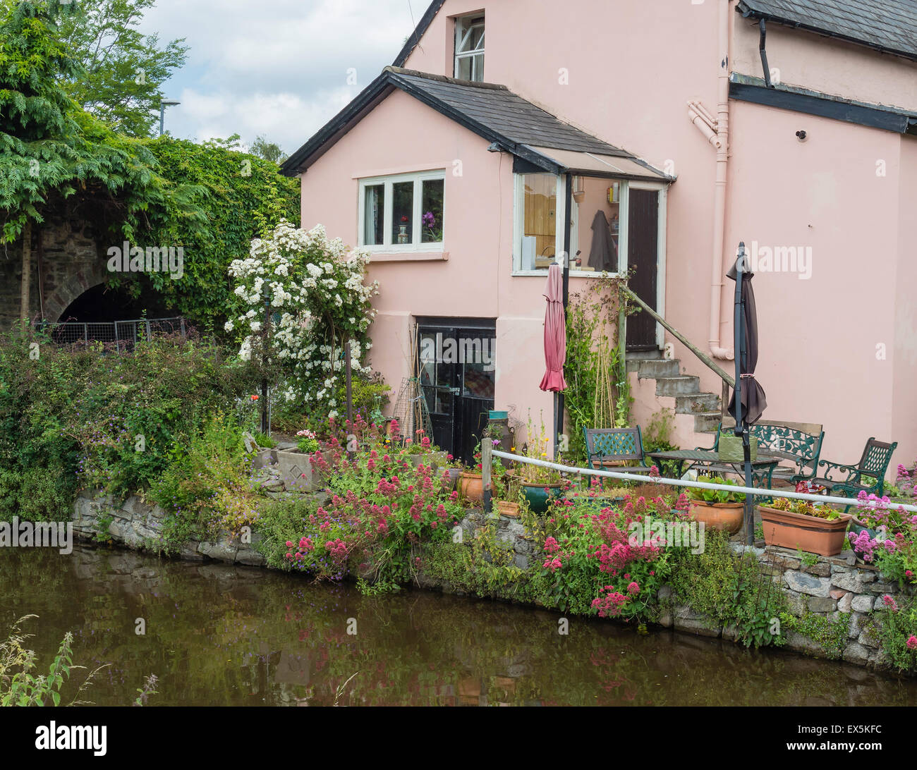 House alongside the Monmouthshire and Brecon Canal, (Mon & Brec), Powys