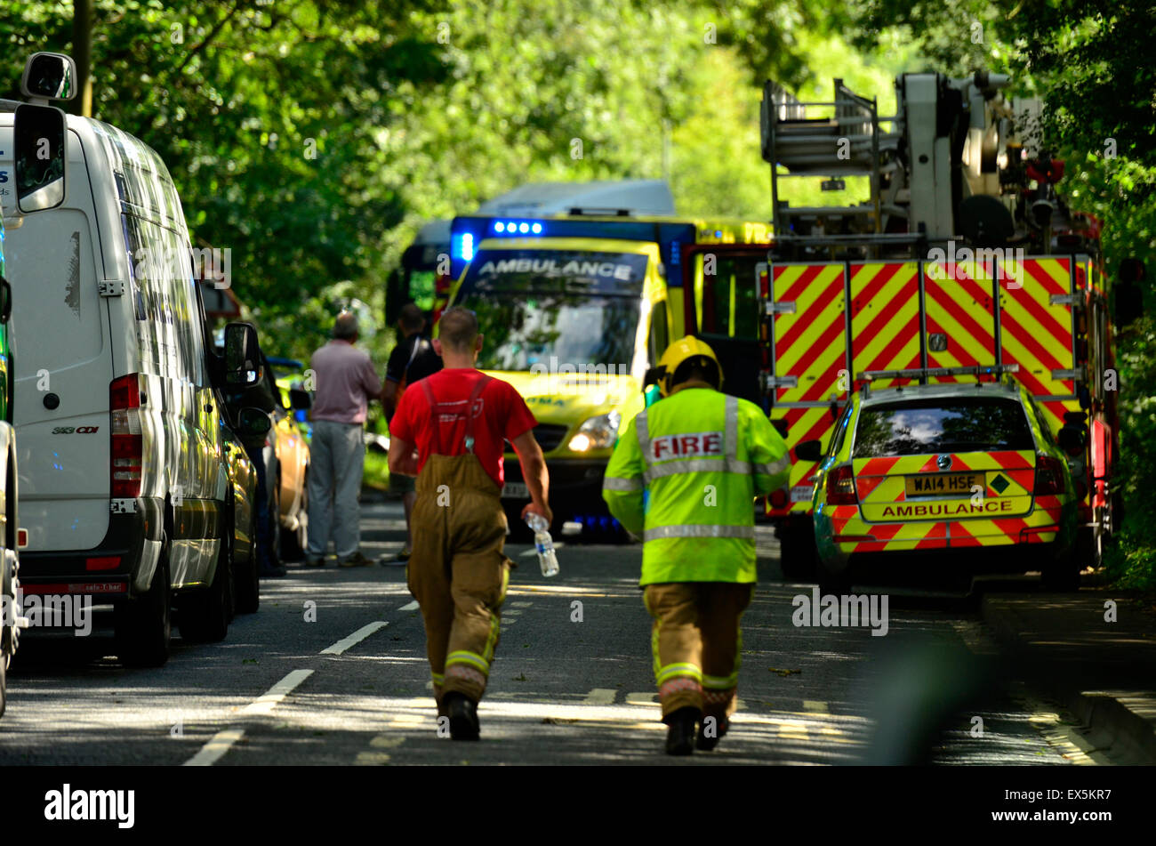 Bristol, UK. 7th July, 2015. Crash involving a lorry and car shuts A37