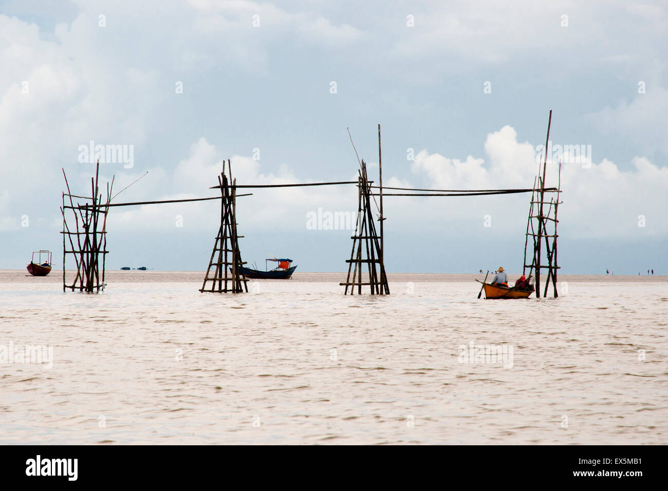 Fishing Stakes - Borneo - Malaysia Stock Photo - Alamy