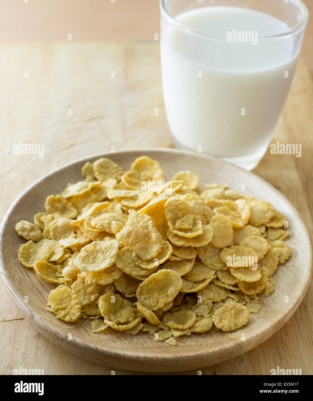 sugarcoated corn flakes Stock Photo Alamy