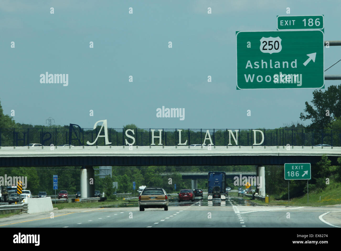 Sign 250 hires stock photography and images Alamy