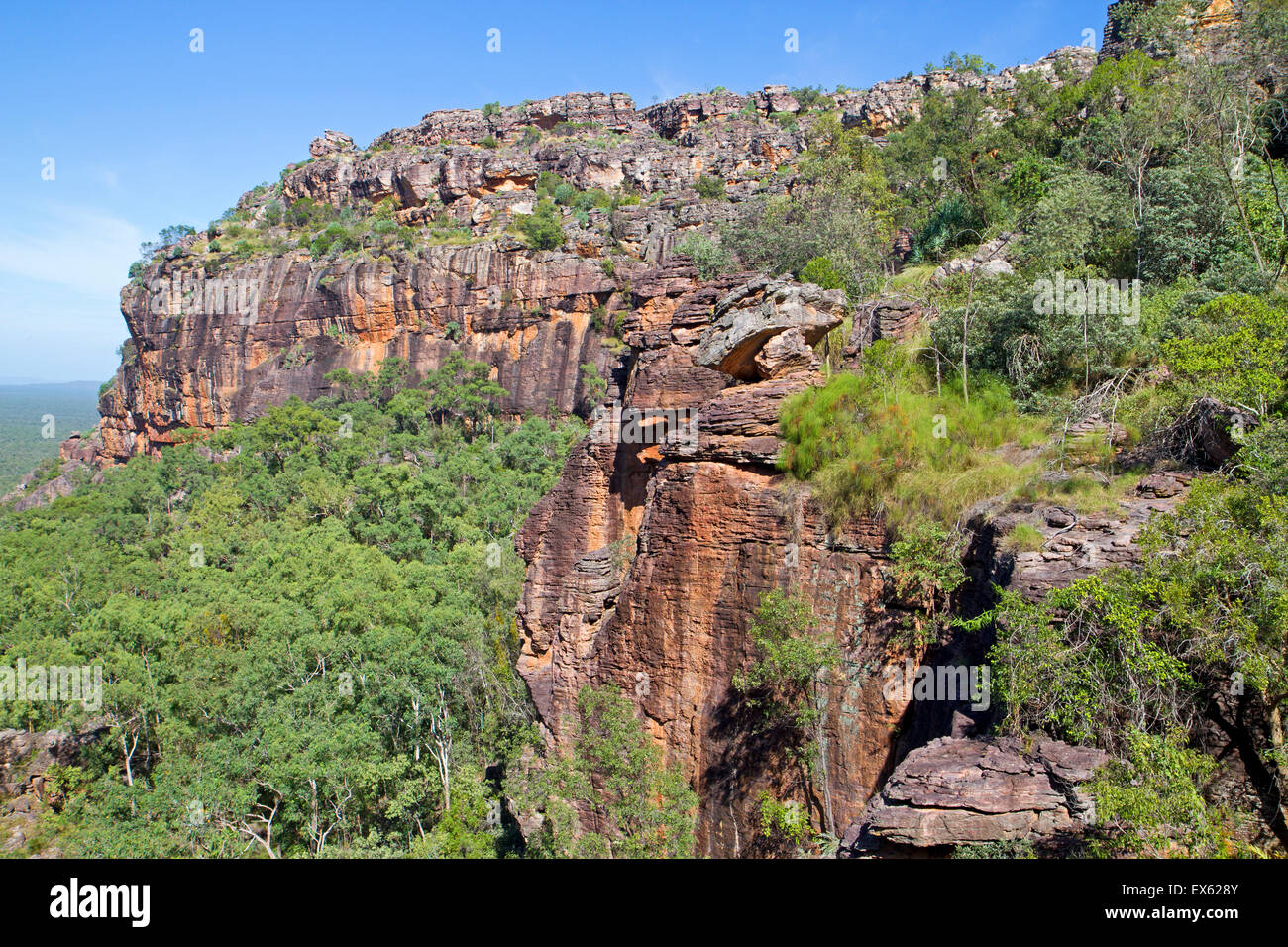 Escarpment on Nourlangie Rock, Kakadu National Park Stock Photo - Alamy