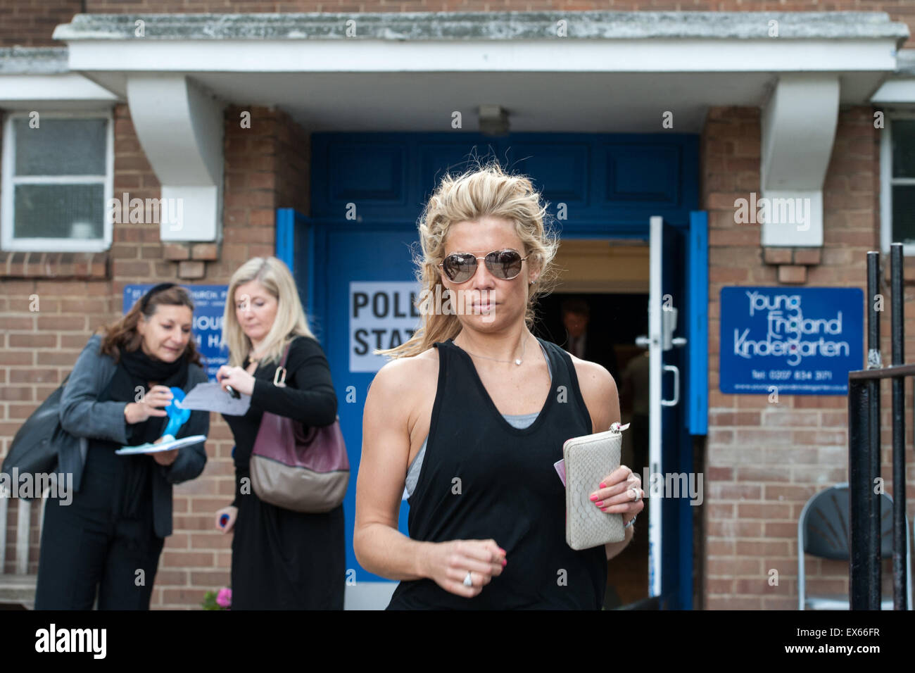 Londoners cast their vote in Millbank, as the UK goes to the polls in The UK General Election 2015  Featuring: View Where: London, United Kingdom When: 07 May 2015 C Stock Photo