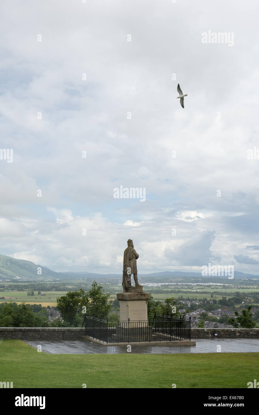 Robert the Bruce Statue on a rainy summer day - Stirling Castle Esplanade, Scotland, UK Stock Photo