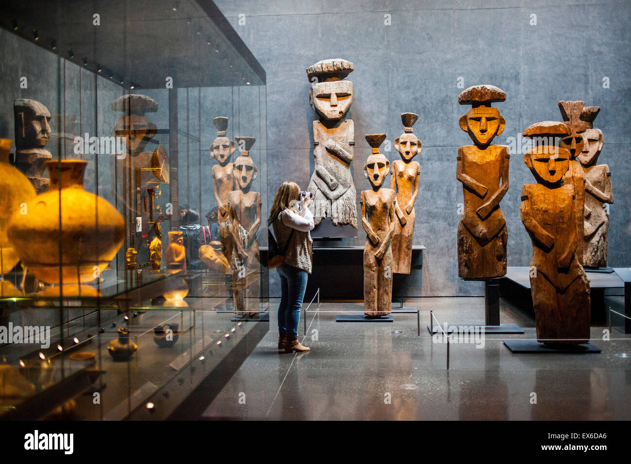 Chilean Museum of Pre-Columbian Art. Chemamulles, Mapuche funerary statues, Sala Chile antes de ser Chile (Chile before Chile Ha Stock Photo