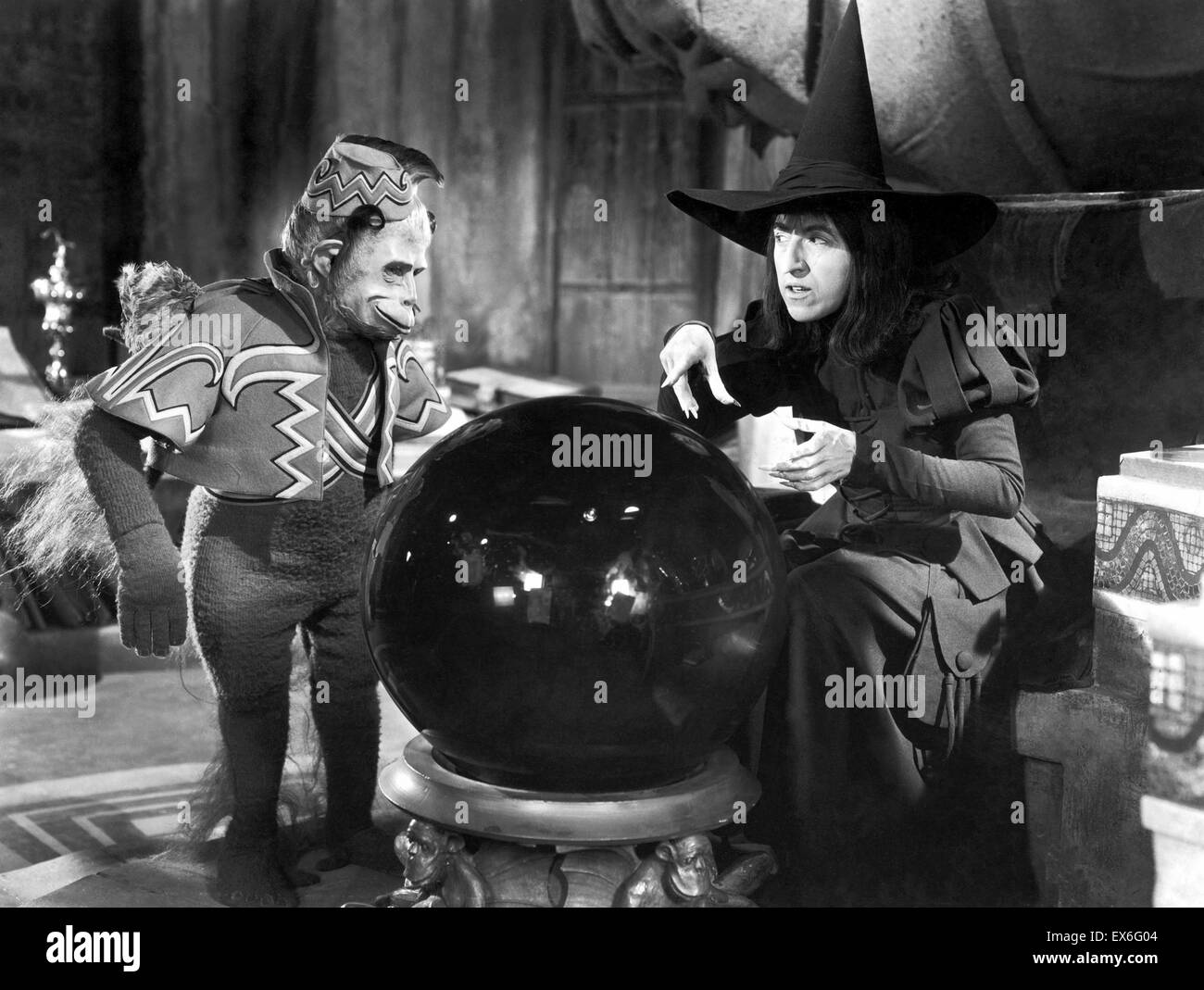 Margaret Brainard Hamilton (December 9, 1902 – May 16, 1985) as the Wicked Witch of the West in The Wizard of Oz (1939) Stock Photo