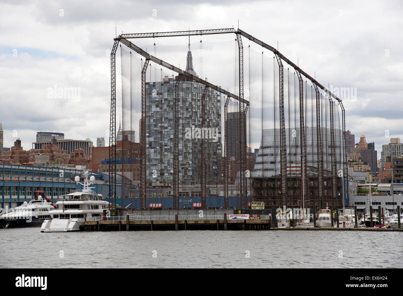 Golf driving range enclosed in giant net on River Hudson New York USA Stock  Photo - Alamy