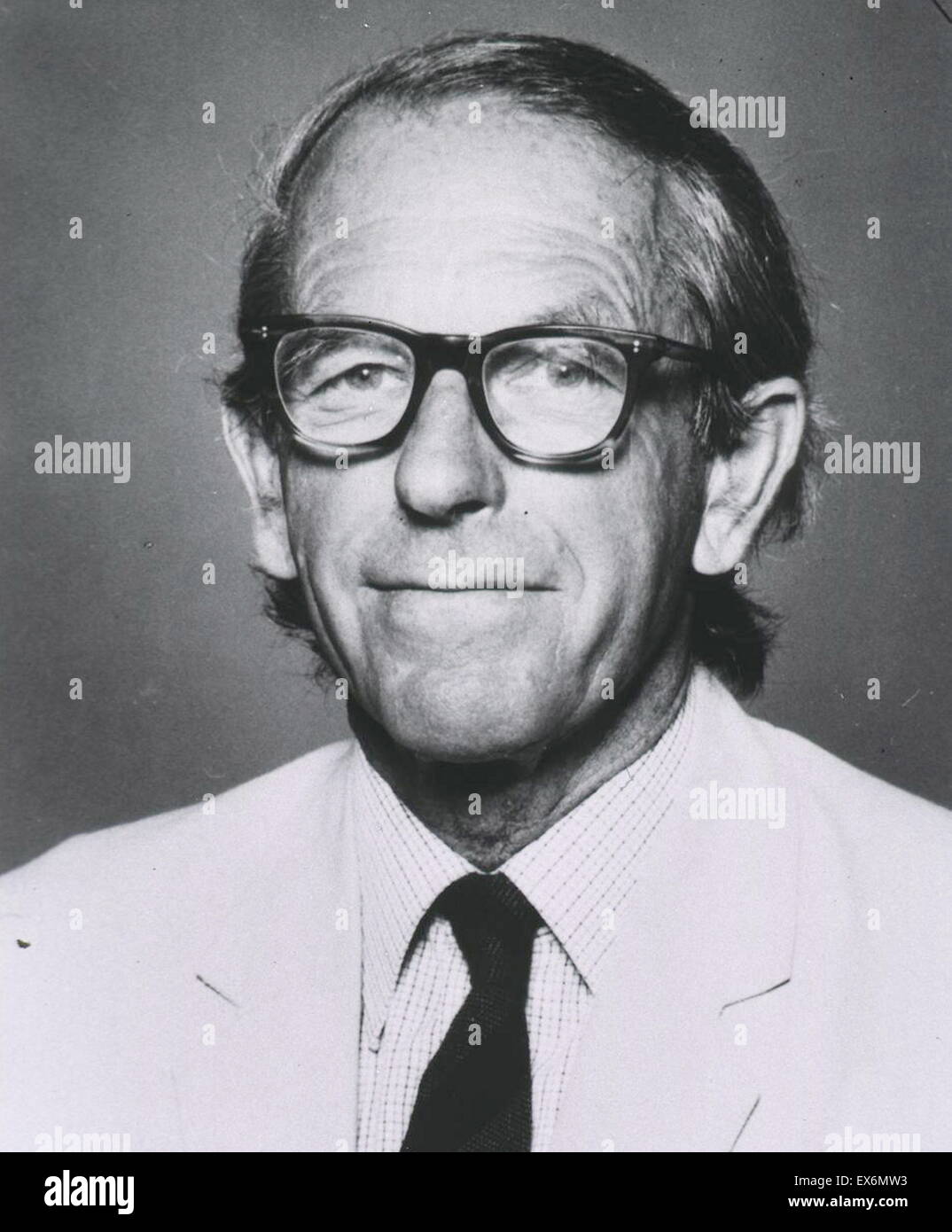 Photograph of Frederick Sanger (1918-2013) British biochemist who won the Nobel Prize for Chemistry twice. Dated 1971 Stock Photo