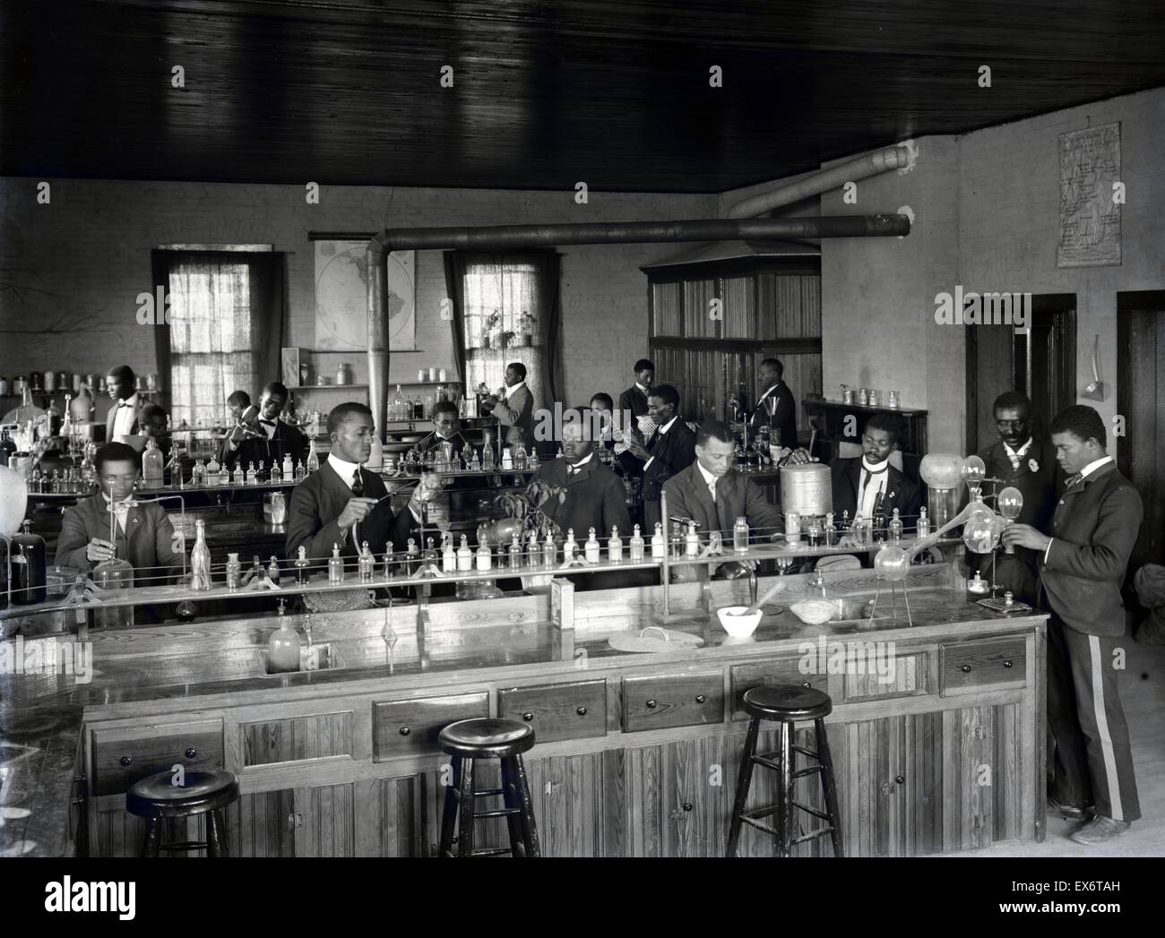 Photographic print of the Chemistry Laboratory at Tuskegee Institute, California. Photographed by Frances Benjamin Johnston (1864-1952). Dated 1902 Stock Photo