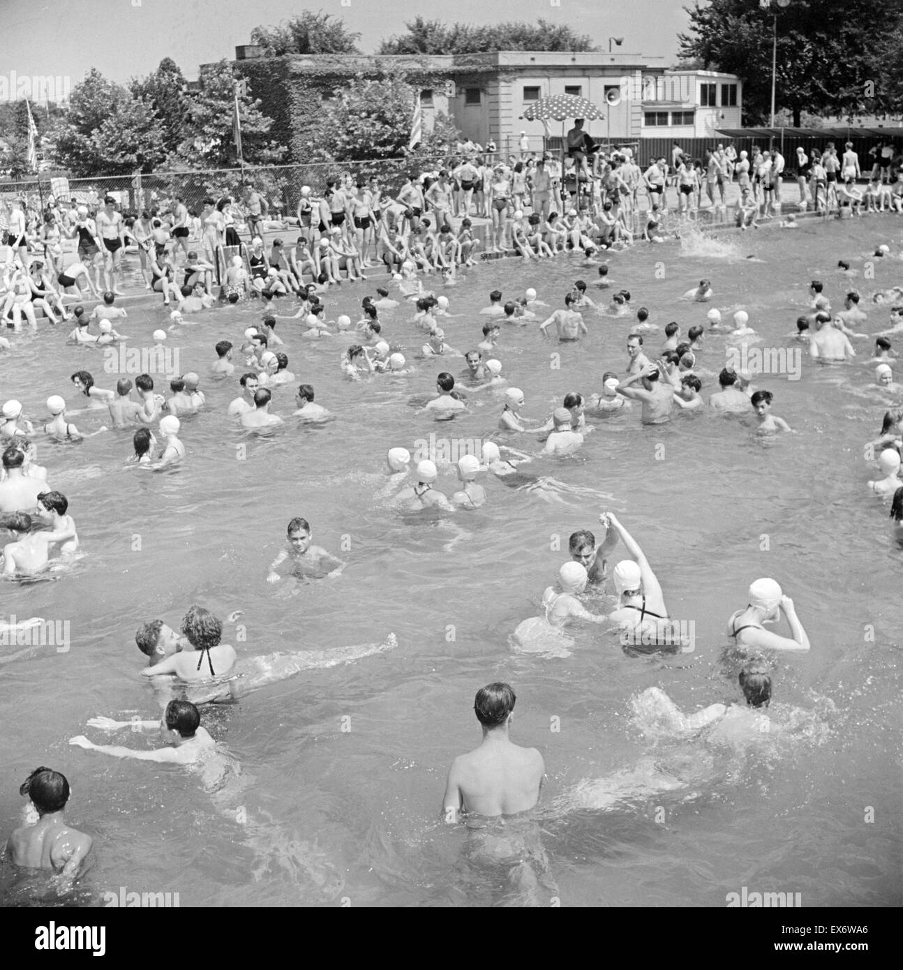 Swimmers swimming Black and White Stock Photos & Images - Alamy