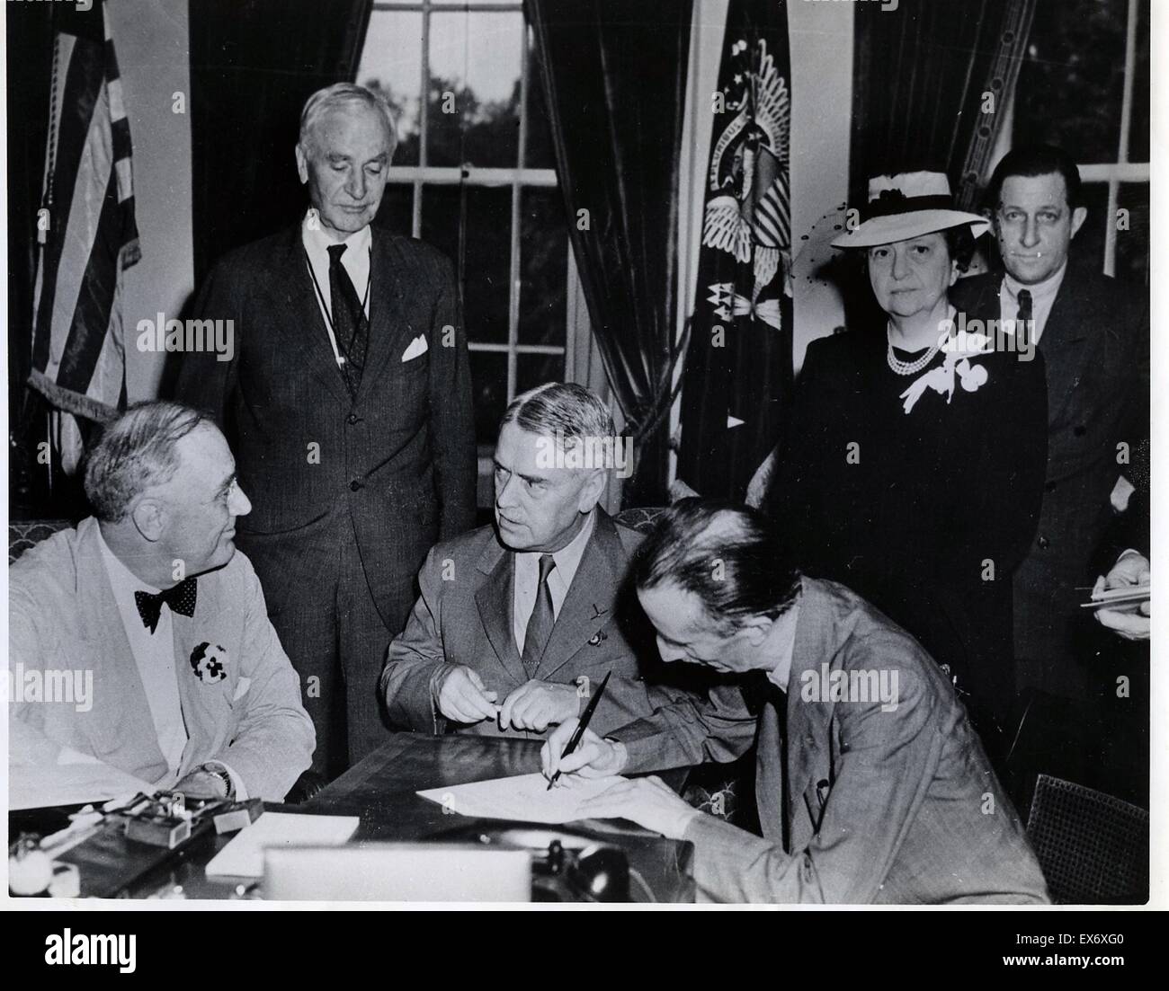 The signing of the Declaration of Philadelphia took place at the White ...