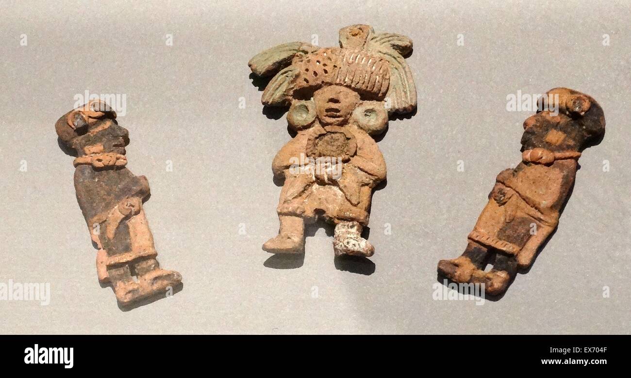 Mayan ceramic figurines; Classical period in the Teotihuacan style 250-600 AD. Becan, Campeche, Mexico Stock Photo