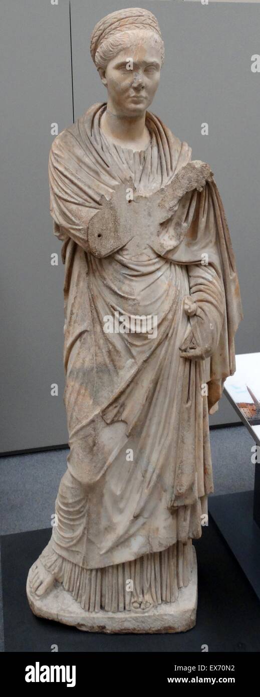 Portrait statue of a woman. Roman AD 130-140. Found in the Temple of Aphrodite, Cyrene, Libya. statue of a wealthy lady from the latter part of Hadrian’s reign. Stock Photo