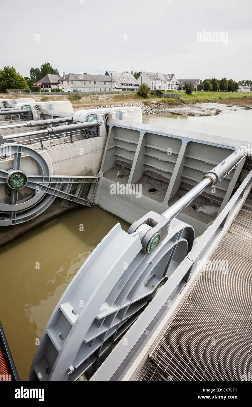 Barrage on the river Couesnon at Mont St Michel Stock Photo