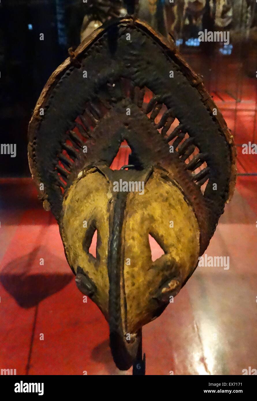 Melanesian Abelam tribal Yam mask made from basketry and painted with natural pigments. from Papua New Guinea mid 20th century. One of the major focuses of ceremonial life among the Abelam people of northeast New Guinea is the competitive growth and excha Stock Photo