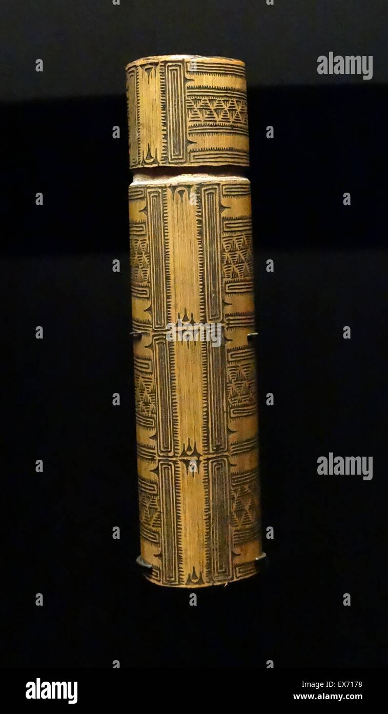 Melanesian gourd object for ceremonial use. Papua New Guinea 1900 Stock Photo