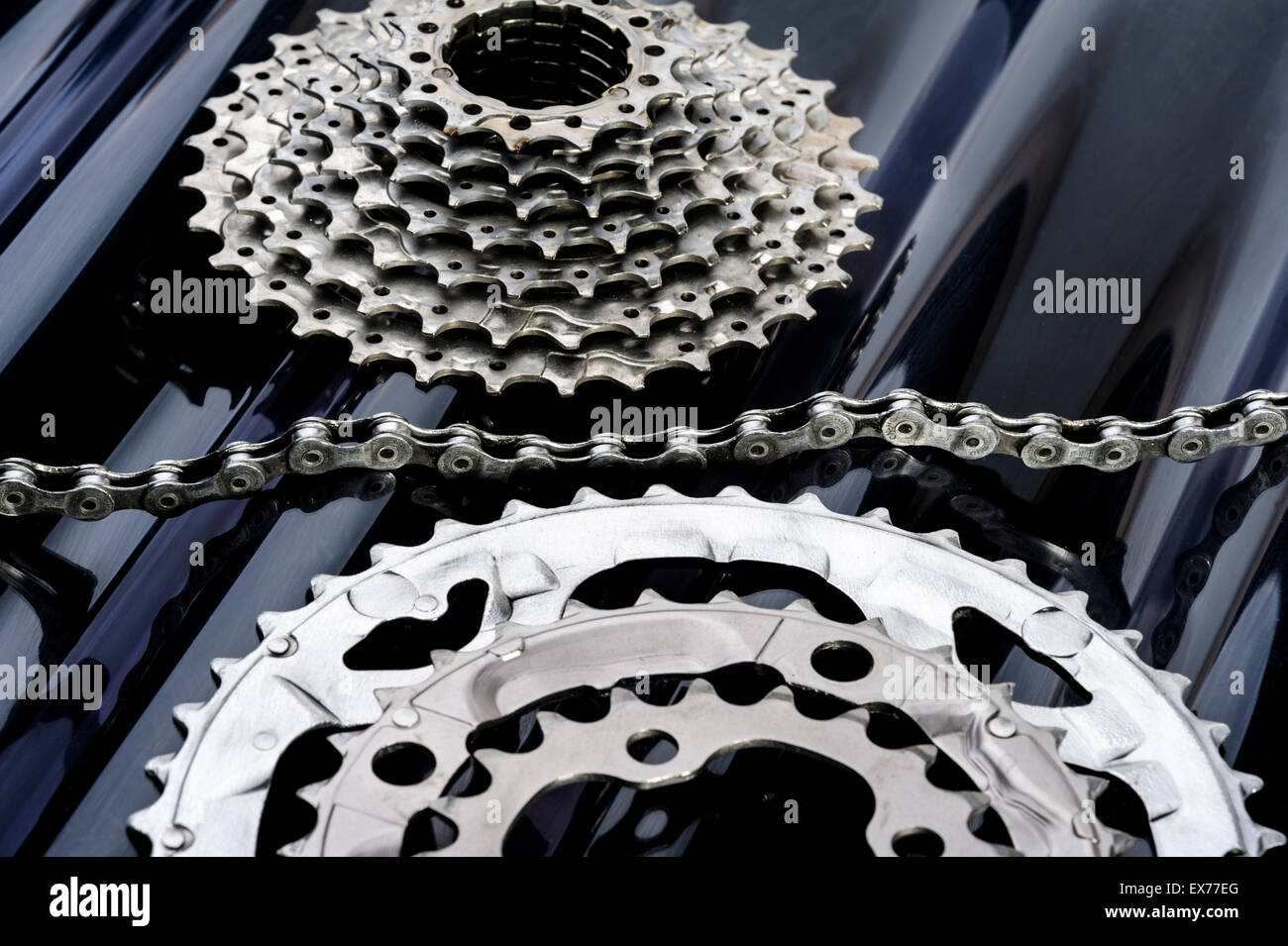 Sprocket and chain hires stock photography and images Alamy
