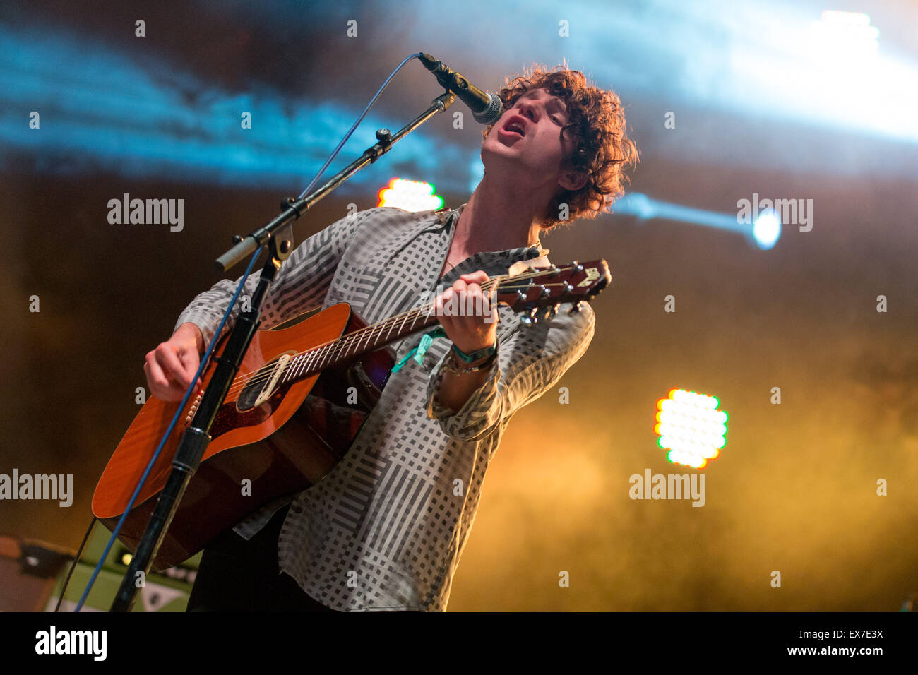 Dover, Deleware, USA. 18th June, 2015. Musician LUKE PRITCHARD of The Kooks performs live on stage at the Firefly Music Festival in Dover, Delaware © Daniel DeSlover/ZUMA Wire/Alamy Live News Stock Photo